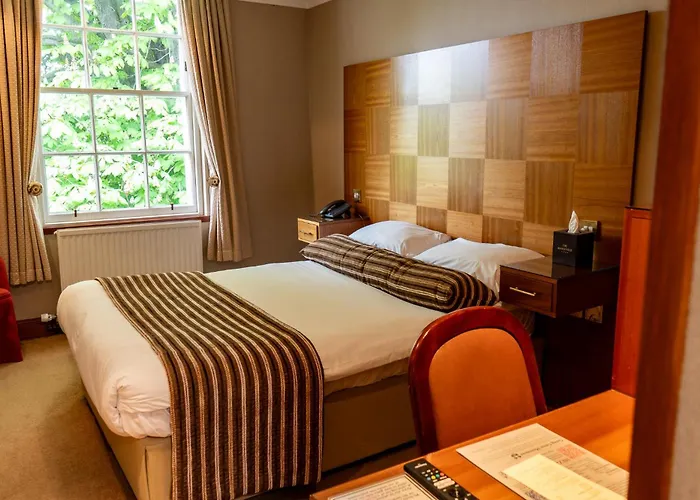 The Mansefield Hotel