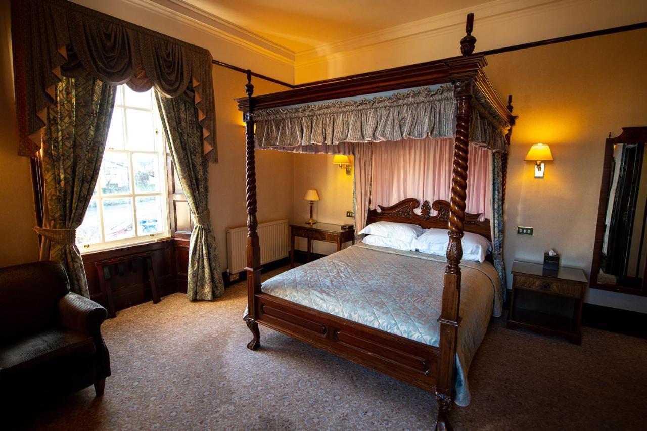 Hotel The Mansefield Elgin